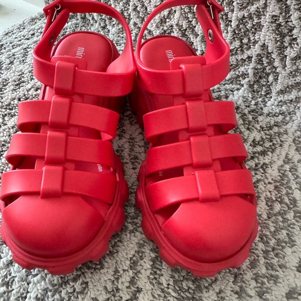 Mini Melissa Kids Chunky Red Sandals - Picture 4 of 7
